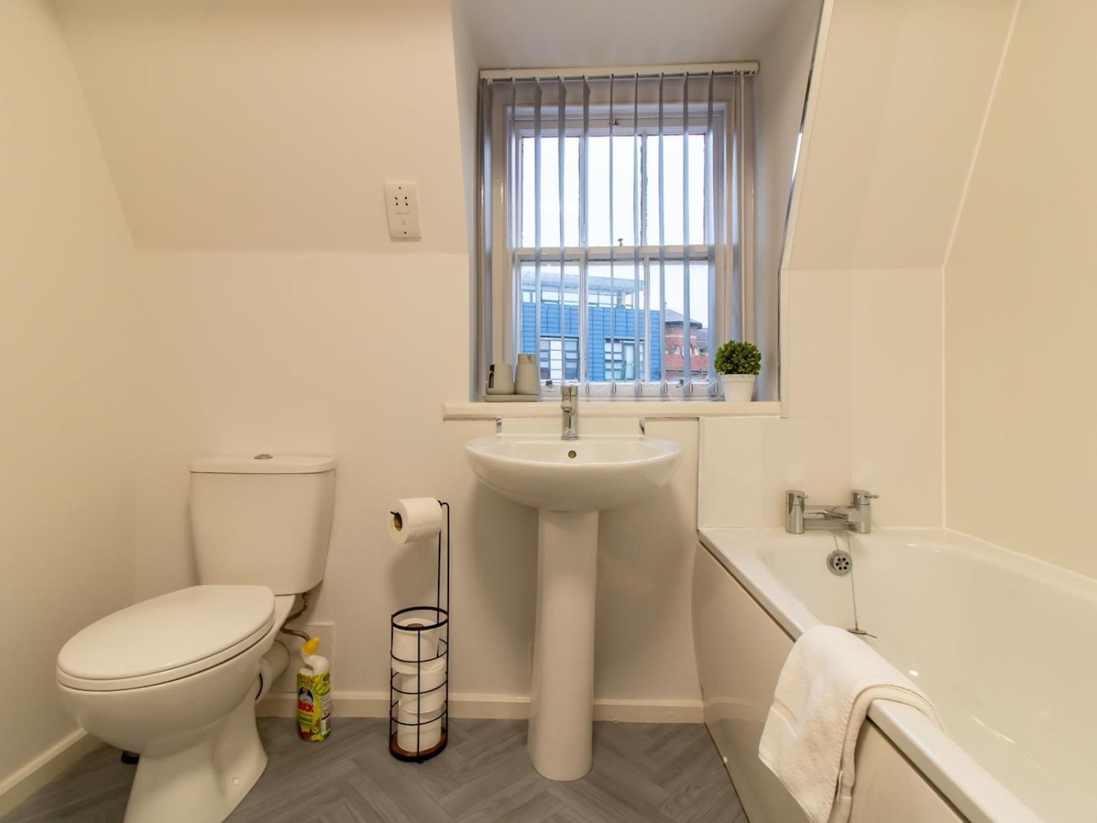 Stylish Maisonette Newcastle Pass The Keys Exteriér fotografie